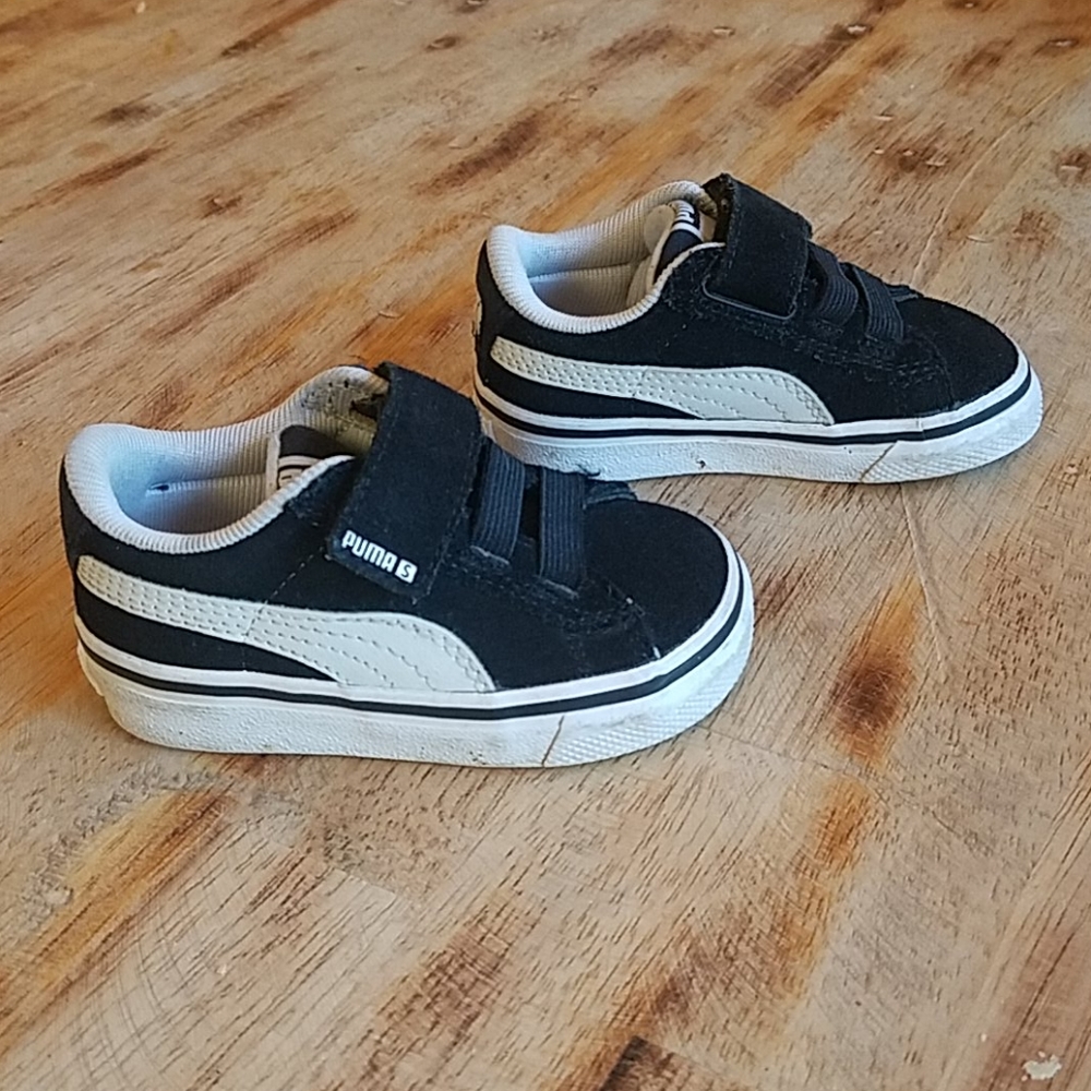 Puma sneakers